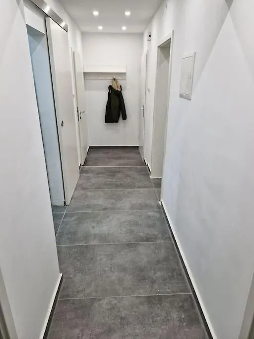 3-Zimmer Wohnung In Ratingen - Naehe Duesseldorf Messe & Flughafen 0*,  Germania
